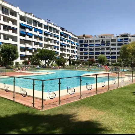 Banus Center Parking And Pool Apartment